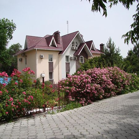 Asian Mountains Бишкек Екстериор снимка
